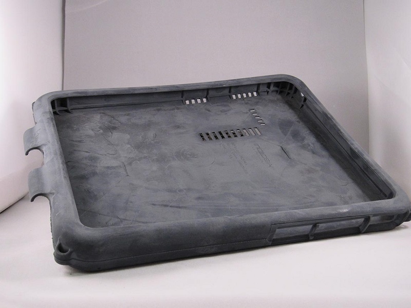 Tablet Cover manufactured by polyurethane injection molding